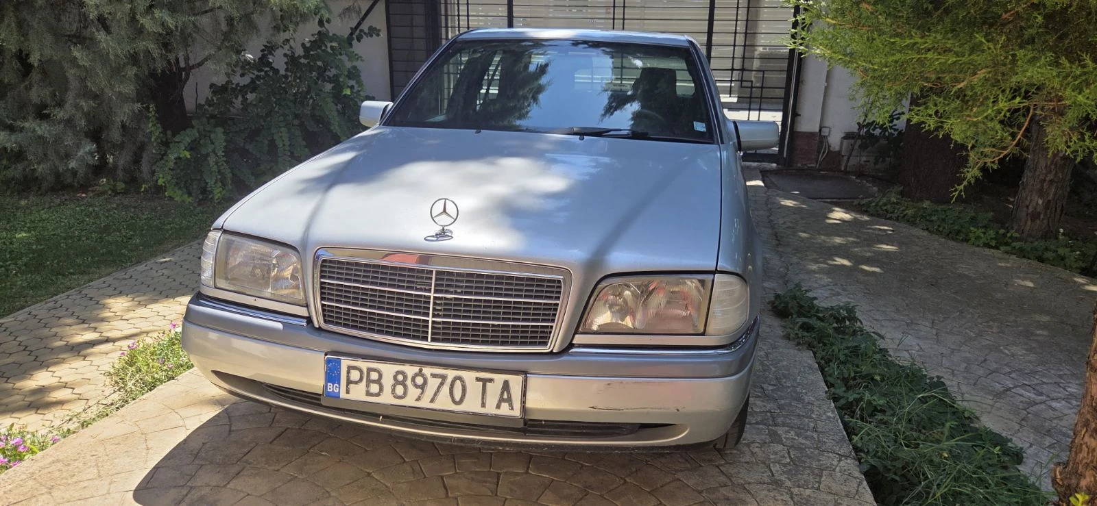 Mercedes-Benz C 200, снимка 5 - Автомобили и джипове - 55524112