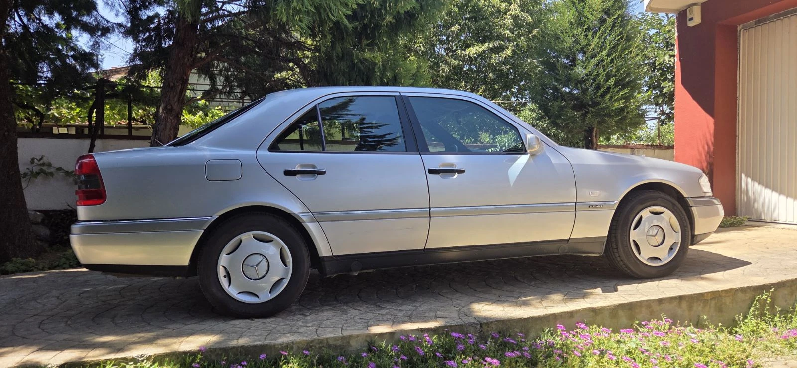 Mercedes-Benz C 200