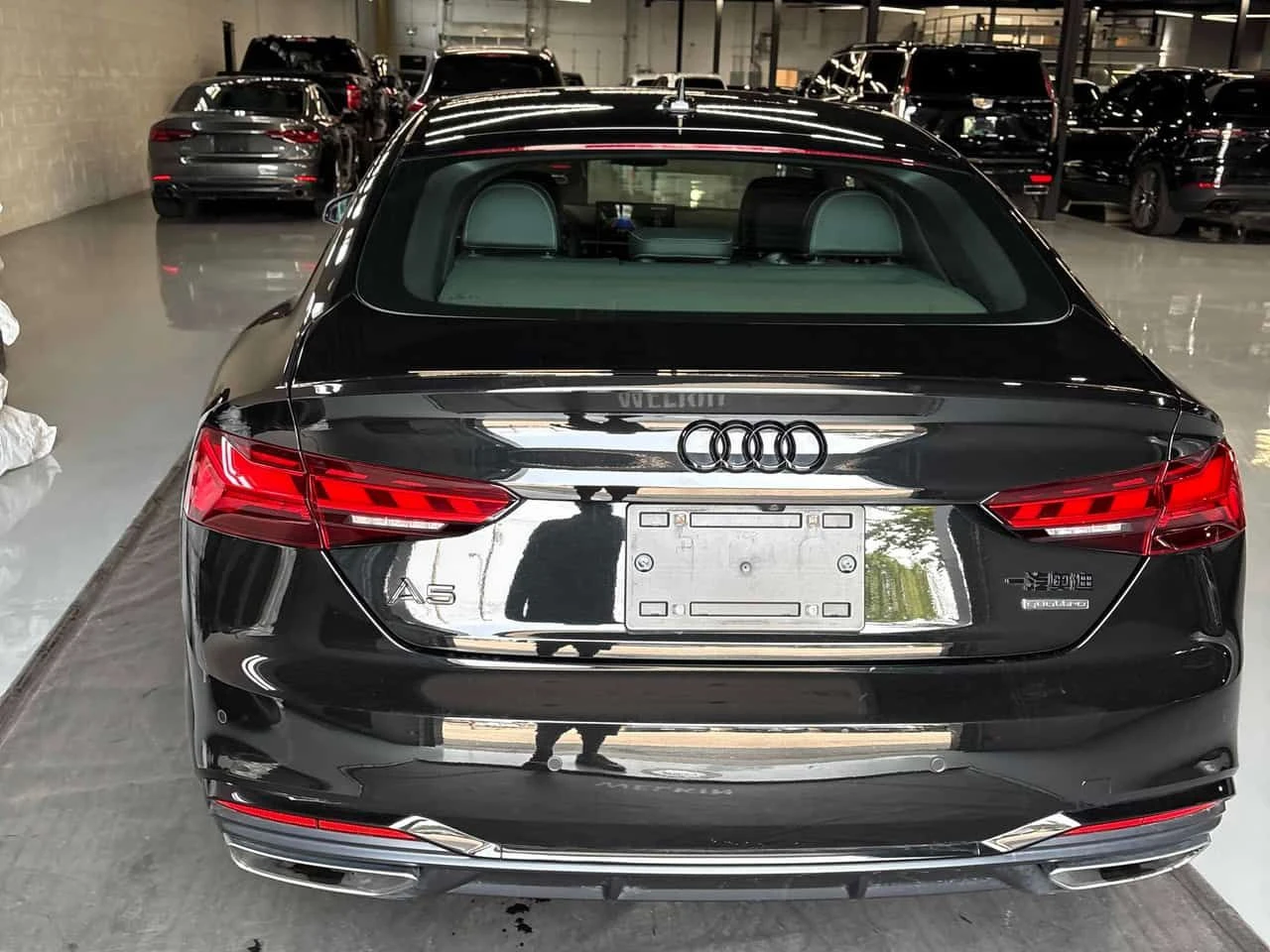 Audi A5 * Progressiv * ЛИЦЕНЗИРАН ДИЛЪР * CARFAX, снимка 4 - Автомобили и джипове - 55579219