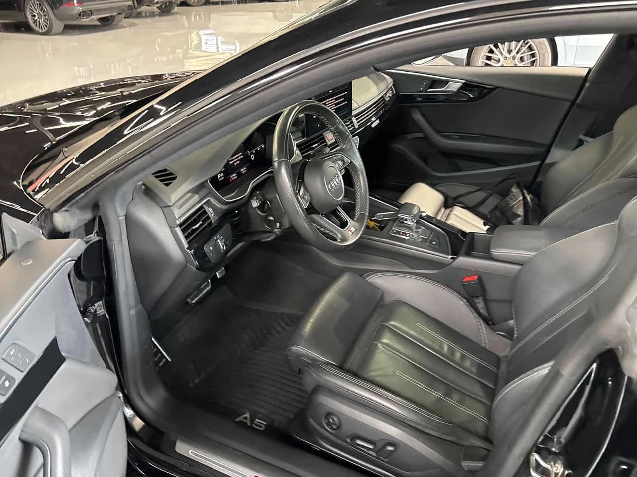 Audi A5 * Progressiv * ЛИЦЕНЗИРАН ДИЛЪР * CARFAX, снимка 5 - Автомобили и джипове - 55579219
