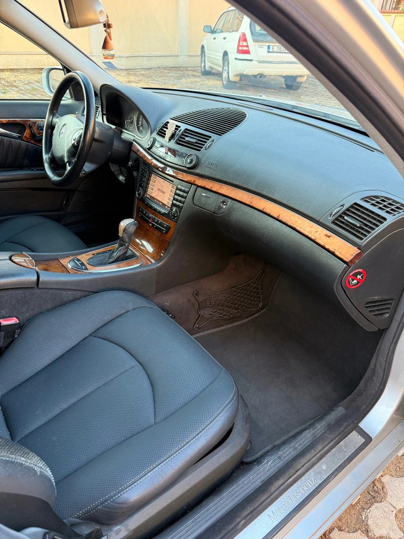 Mercedes-Benz E 320 W211 , снимка 12 - Автомобили и джипове - 55696042