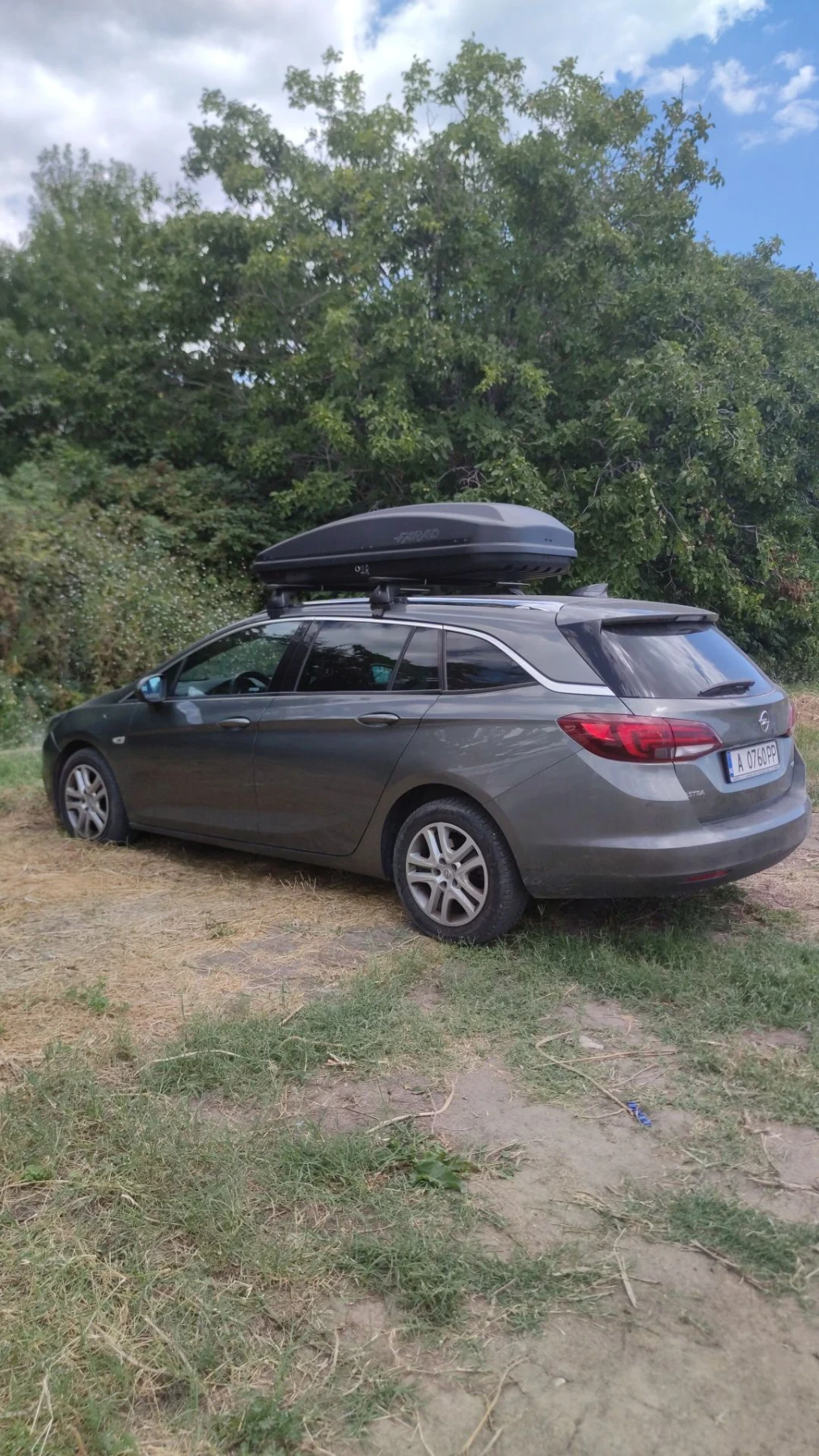 Opel Astra Sport Tourer , снимка 2 - Автомобили и джипове - 55717564