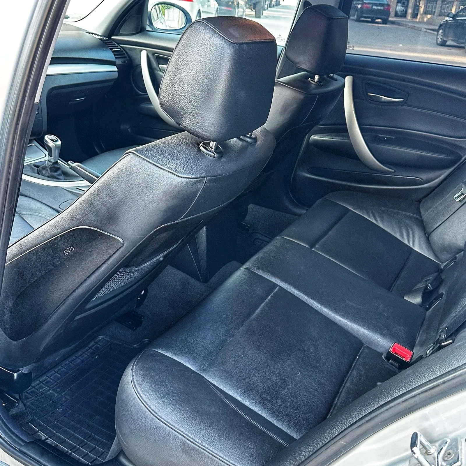 BMW 120 Facelift , снимка 13 - Автомобили и джипове - 55863607