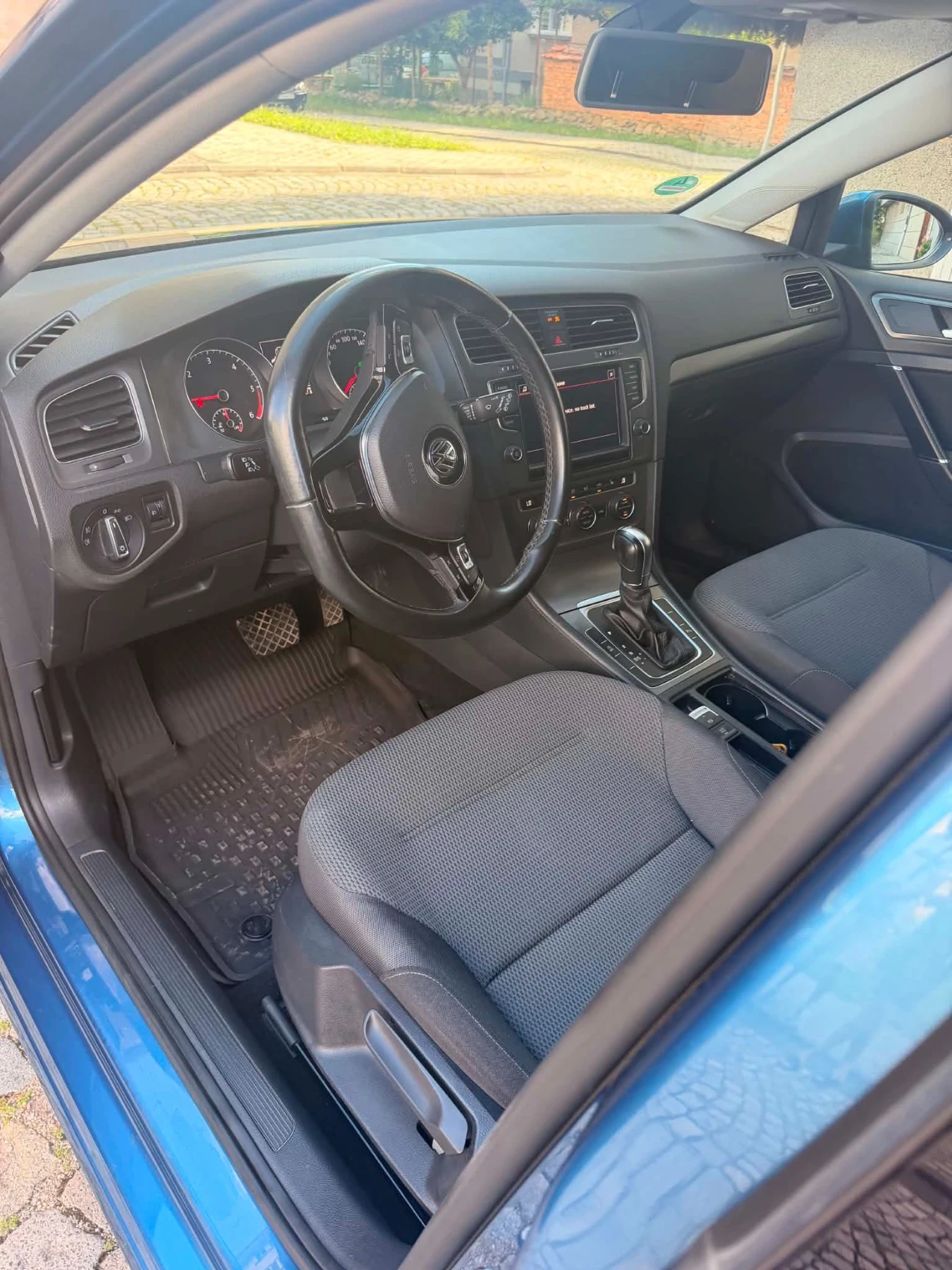 VW Golf, снимка 12 - Автомобили и джипове - 55993908