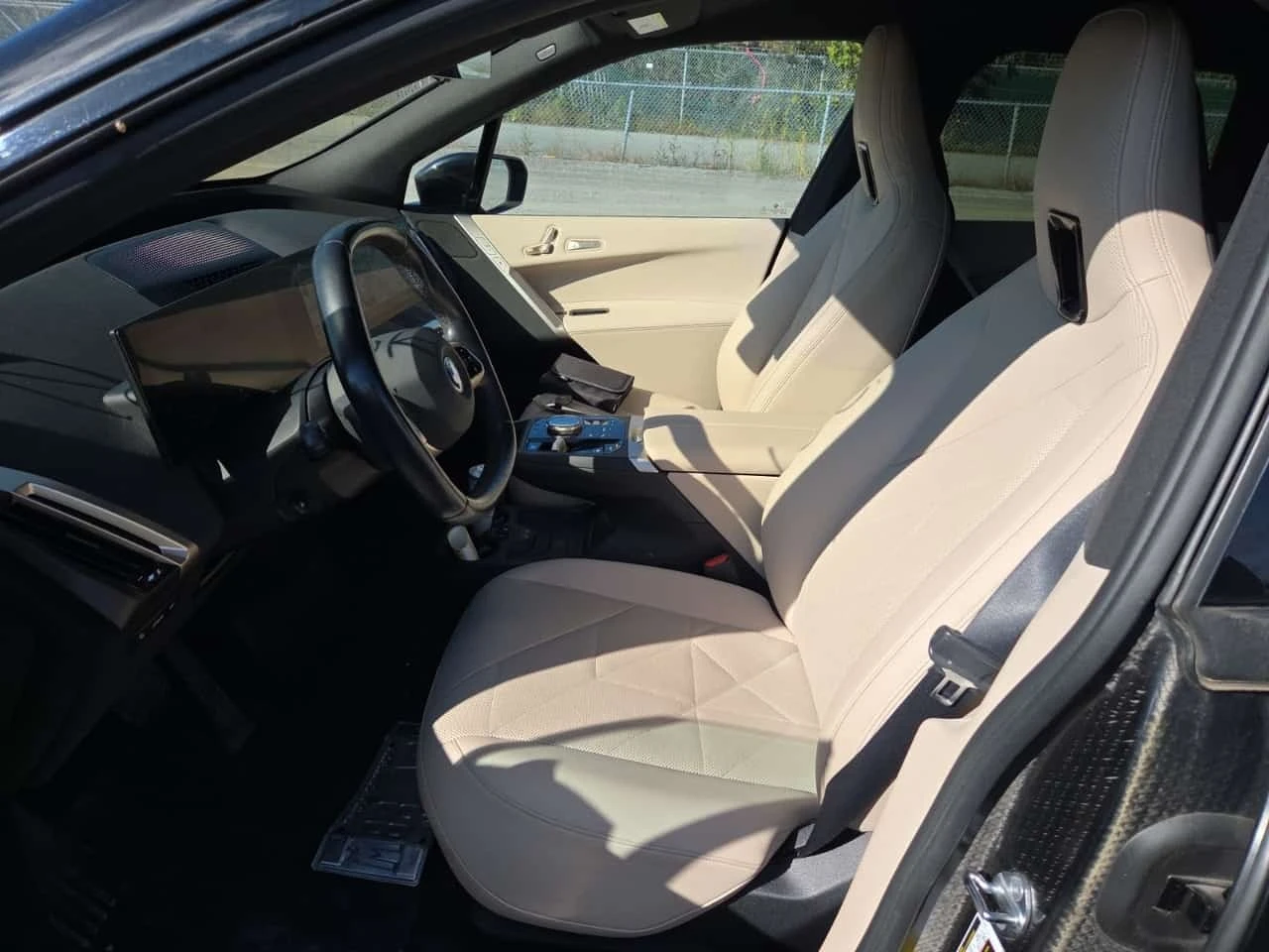 BMW iX / 40 / ОТ ПРЕДСТАВИТЕЛСТВО НА БМВ, снимка 8 - Автомобили и джипове - 56169258