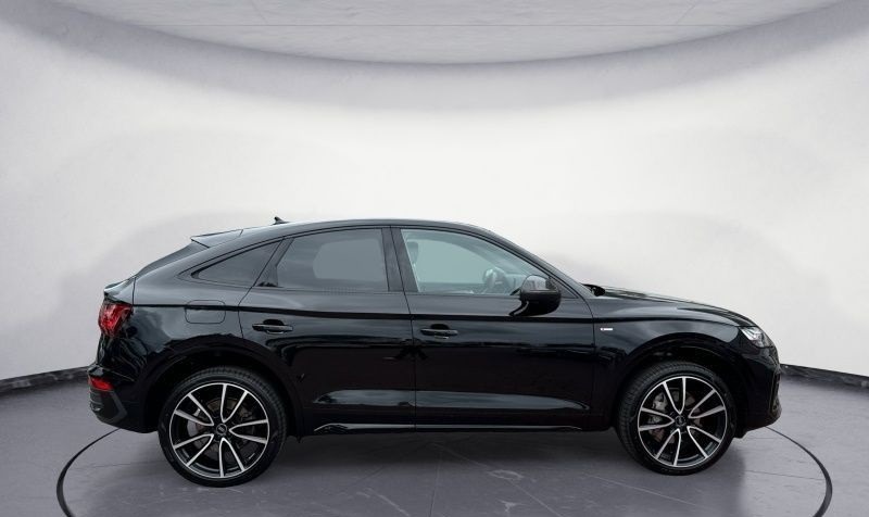 Audi Q5 40TDI Sportback = S-line= Black Optic Plus Гаранци, снимка 5 - Автомобили и джипове - 46348261