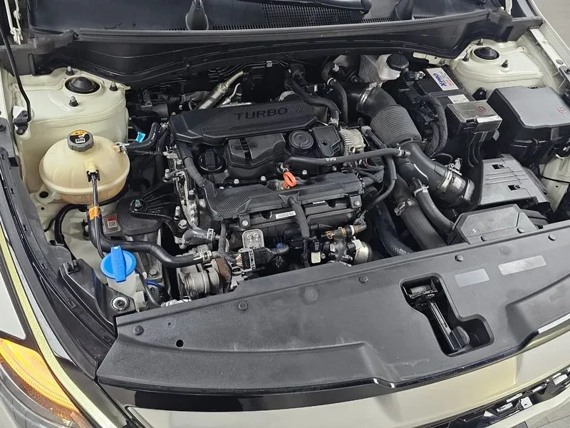 Kia Sportage 5Th Generation Gasoline 1.6 Turbo 2Wd Trendy, снимка 6 - Автомобили и джипове - 55015948