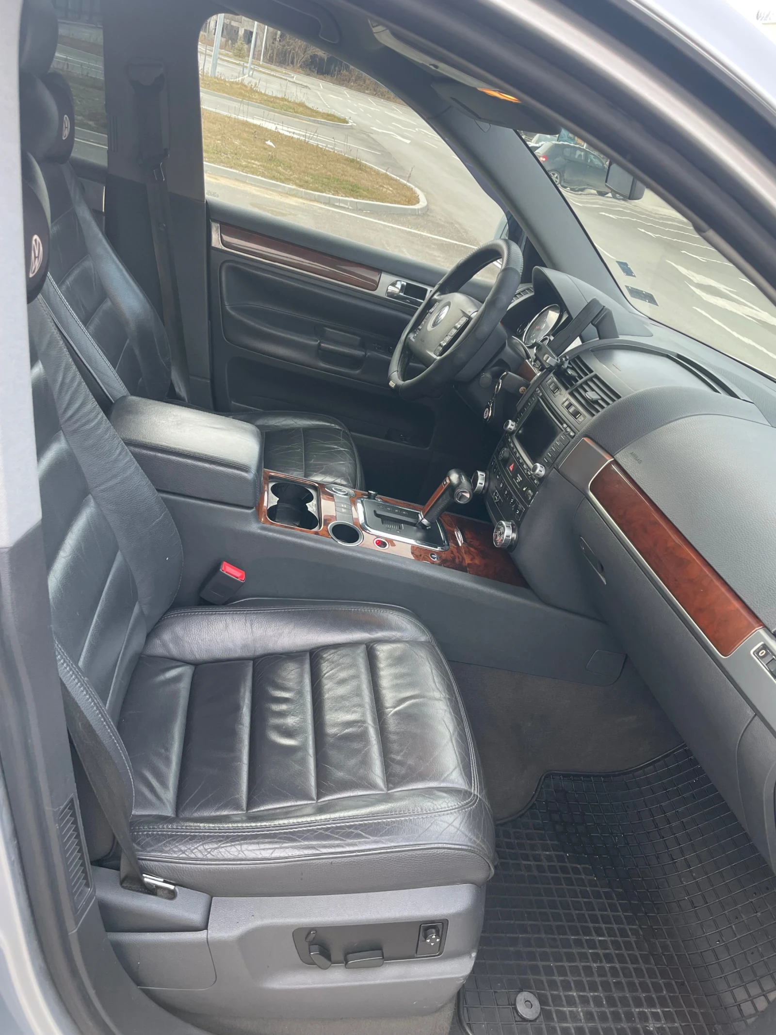 VW Touareg  - изображение 7