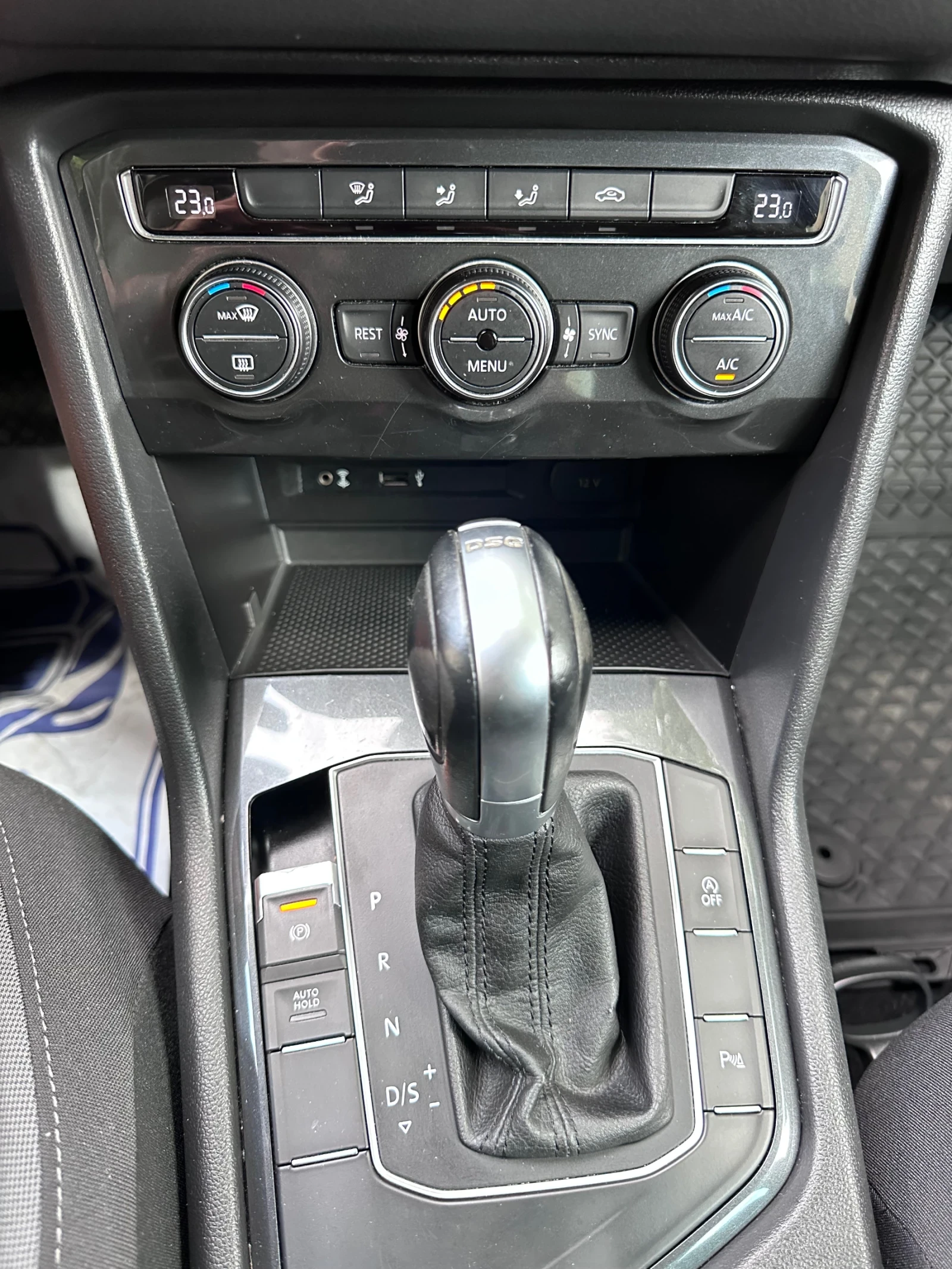 VW Tiguan 2.0TDI 7 DSG/ / Car Play/   | Mobile.bg   14