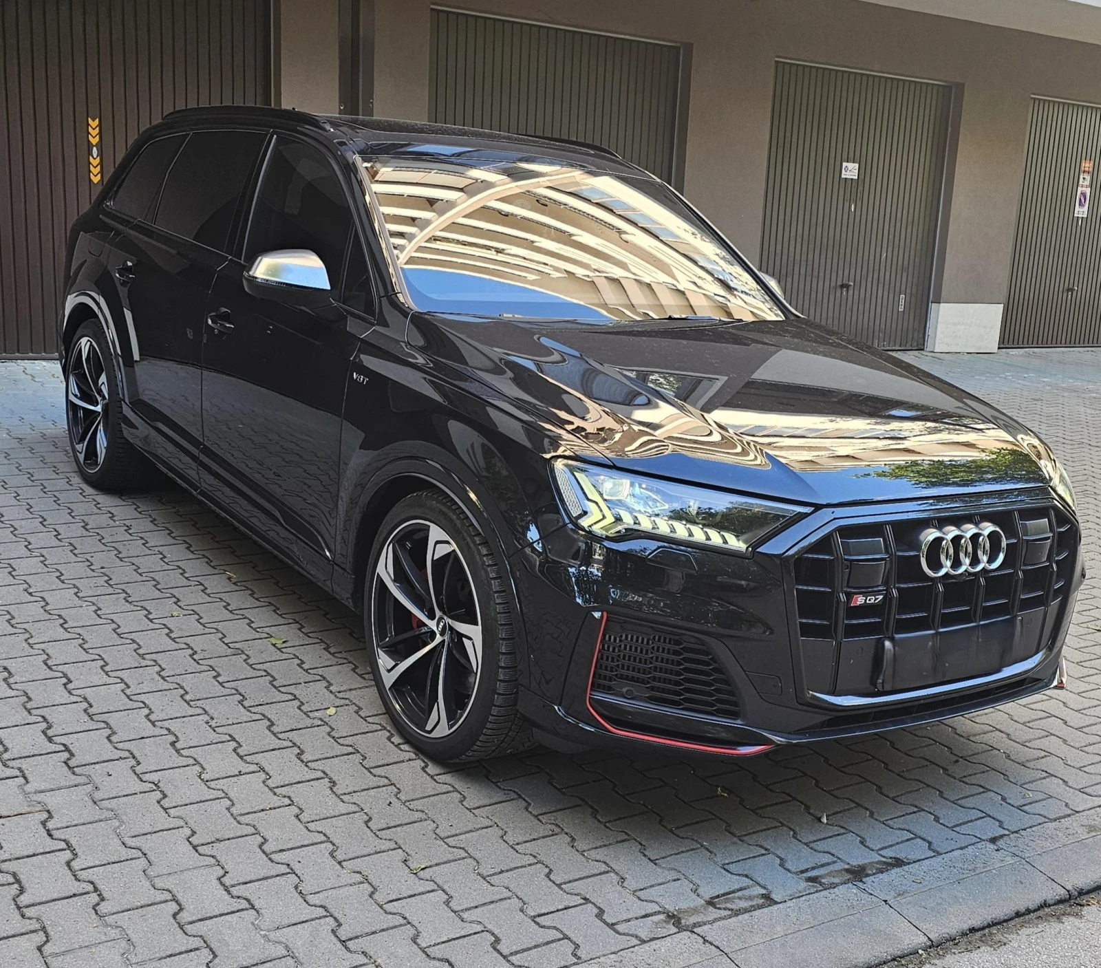 Audi SQ7 4.0 TDI V8, снимка 3 - Автомобили и джипове - 53651915