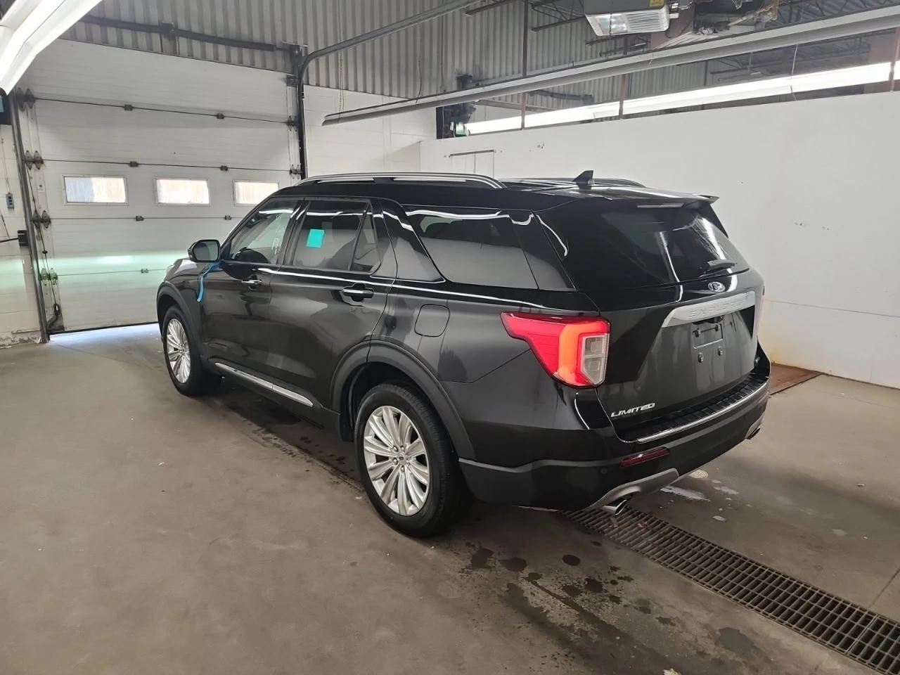 Ford Explorer * АВТО КРЕДИТ* ЦЕНА ДО БГ * Сервизна история *  - изображение 6