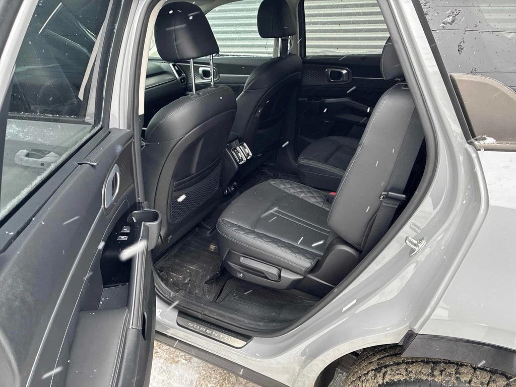 Kia Sorento SX  CARFAX | Mobile.bg   10