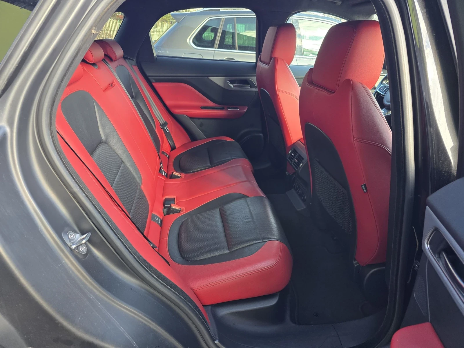 Jaguar F-PACE S/R-DYNAMIC/300 | Mobile.bg � ����������� 11