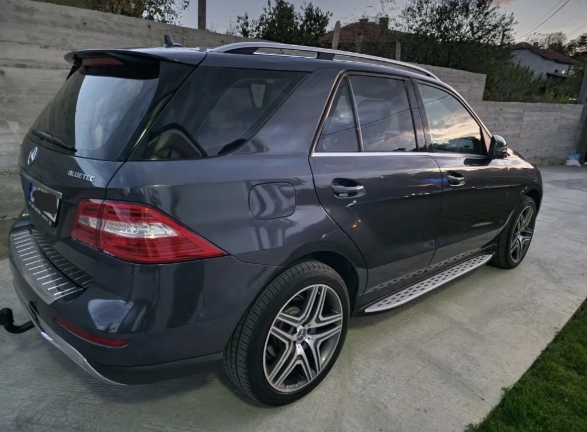 Mercedes-Benz ML 250 AMG, снимка 7 - Автомобили и джипове - 54149228