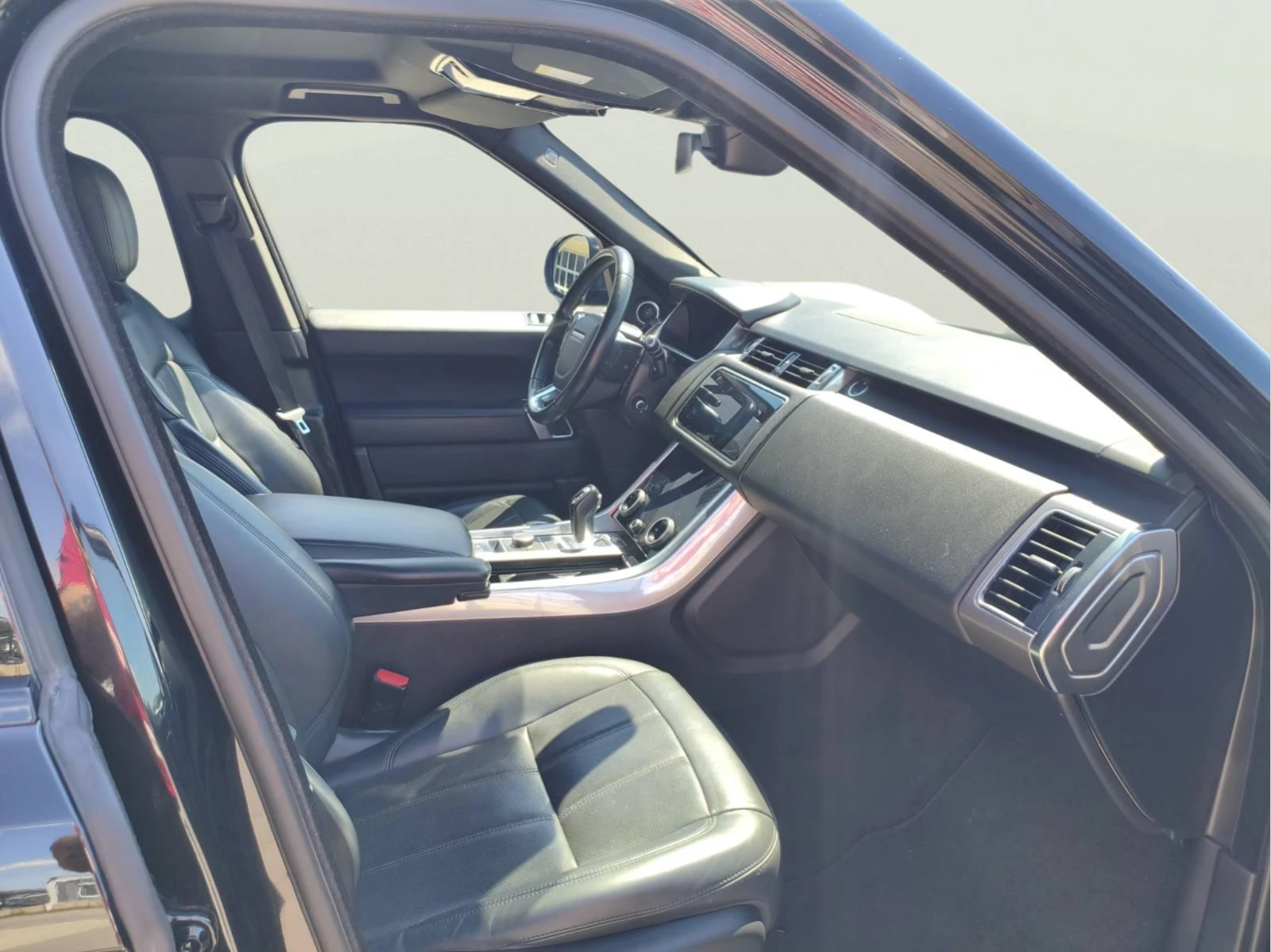Land Rover Range Rover Sport 3.0, снимка 9 - Автомобили и джипове - 54771267