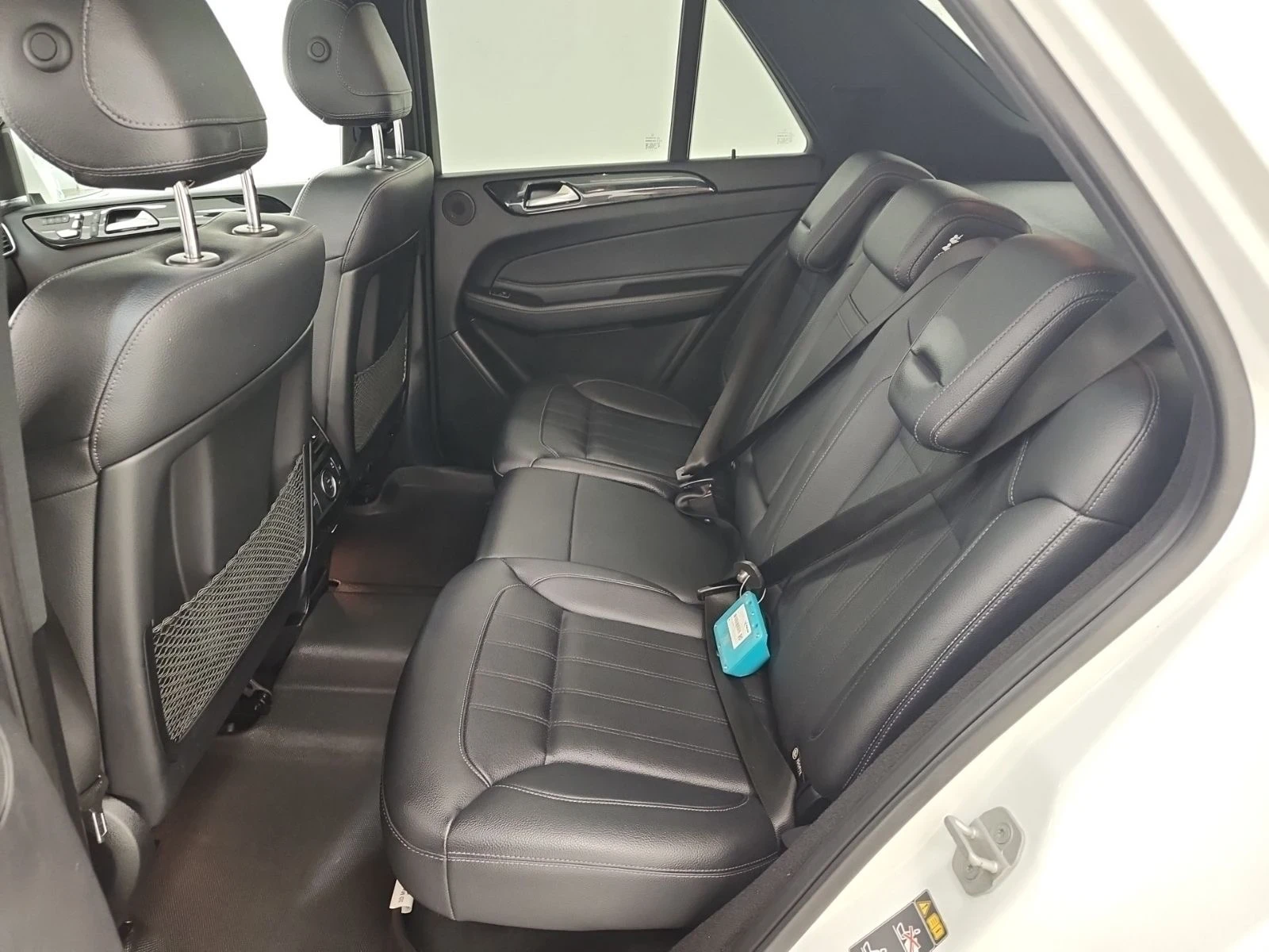 Mercedes-Benz GLE 400 2018 4Matic* AMG Line * Pano* Blind Spot, снимка 11 - Автомобили и джипове - 54679164