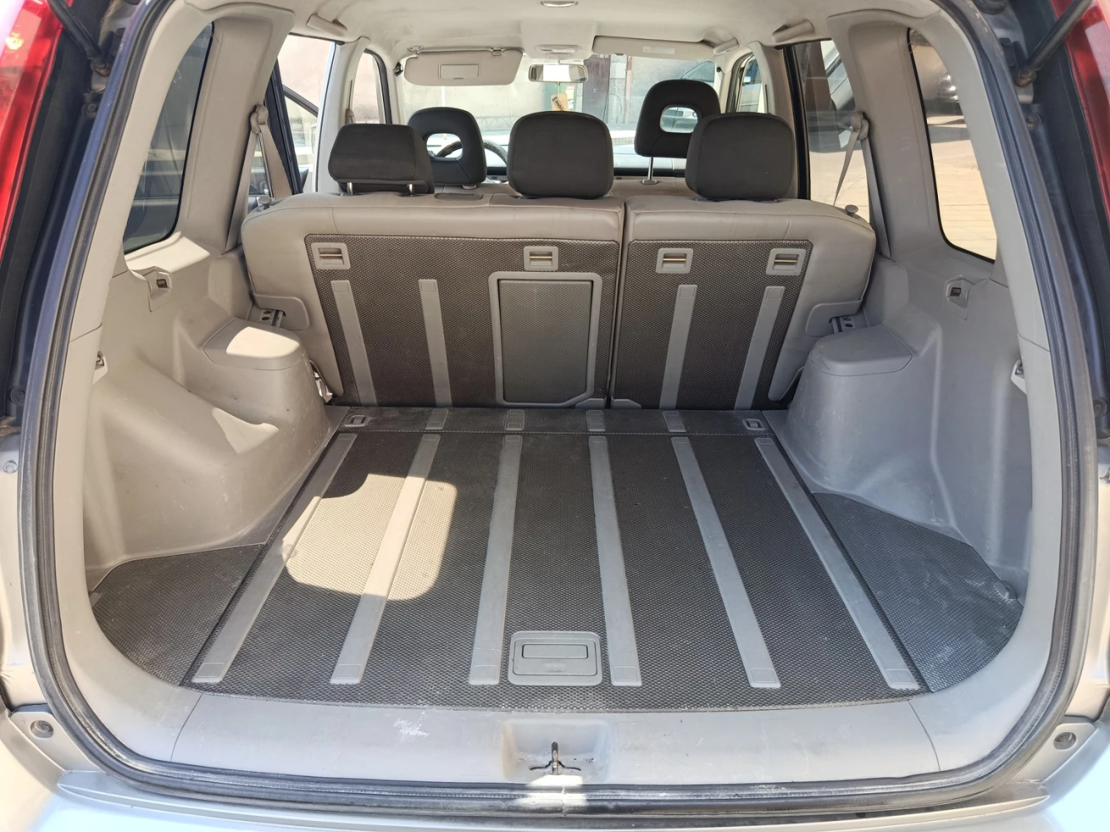 Nissan X-trail, снимка 7 - Автомобили и джипове - 55801188