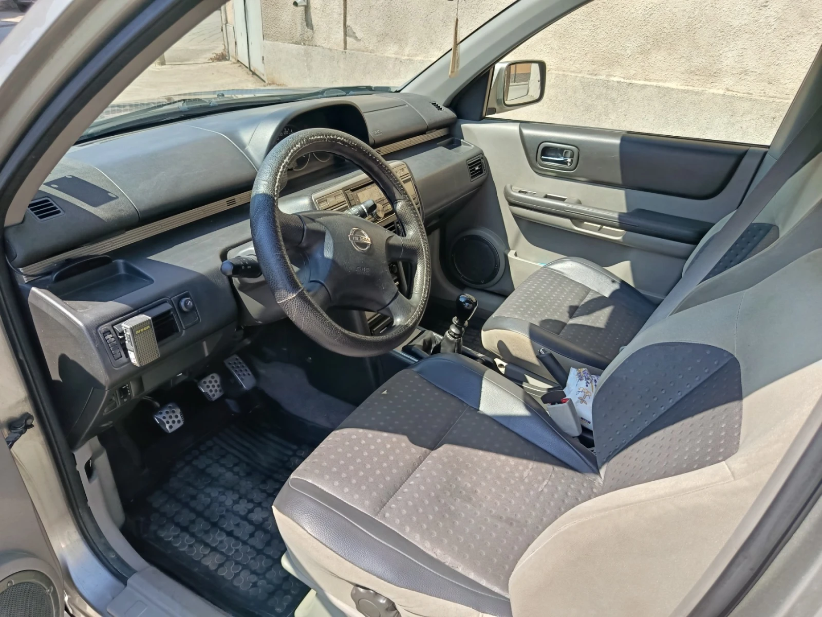 Nissan X-trail, снимка 9 - Автомобили и джипове - 55801188