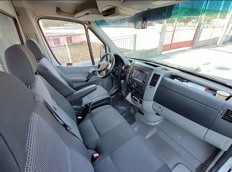 Mercedes-Benz Sprinter 316 Пътна помощ бензин-газ автомат, снимка 9 - Бусове и автобуси - 50588237