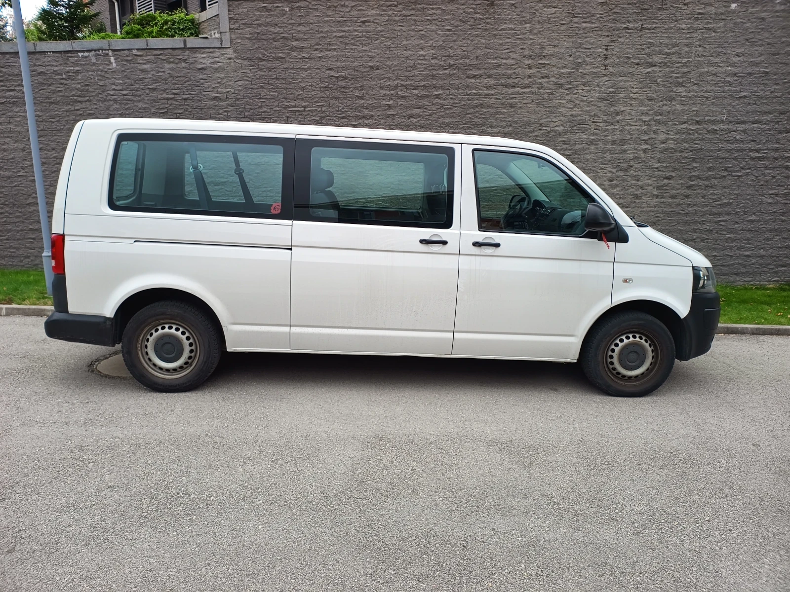 VW Caravelle  - изображение 3