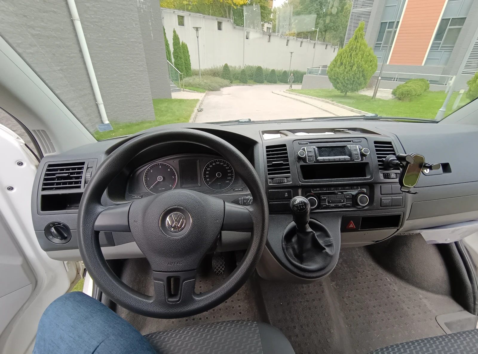 VW Caravelle  - изображение 4