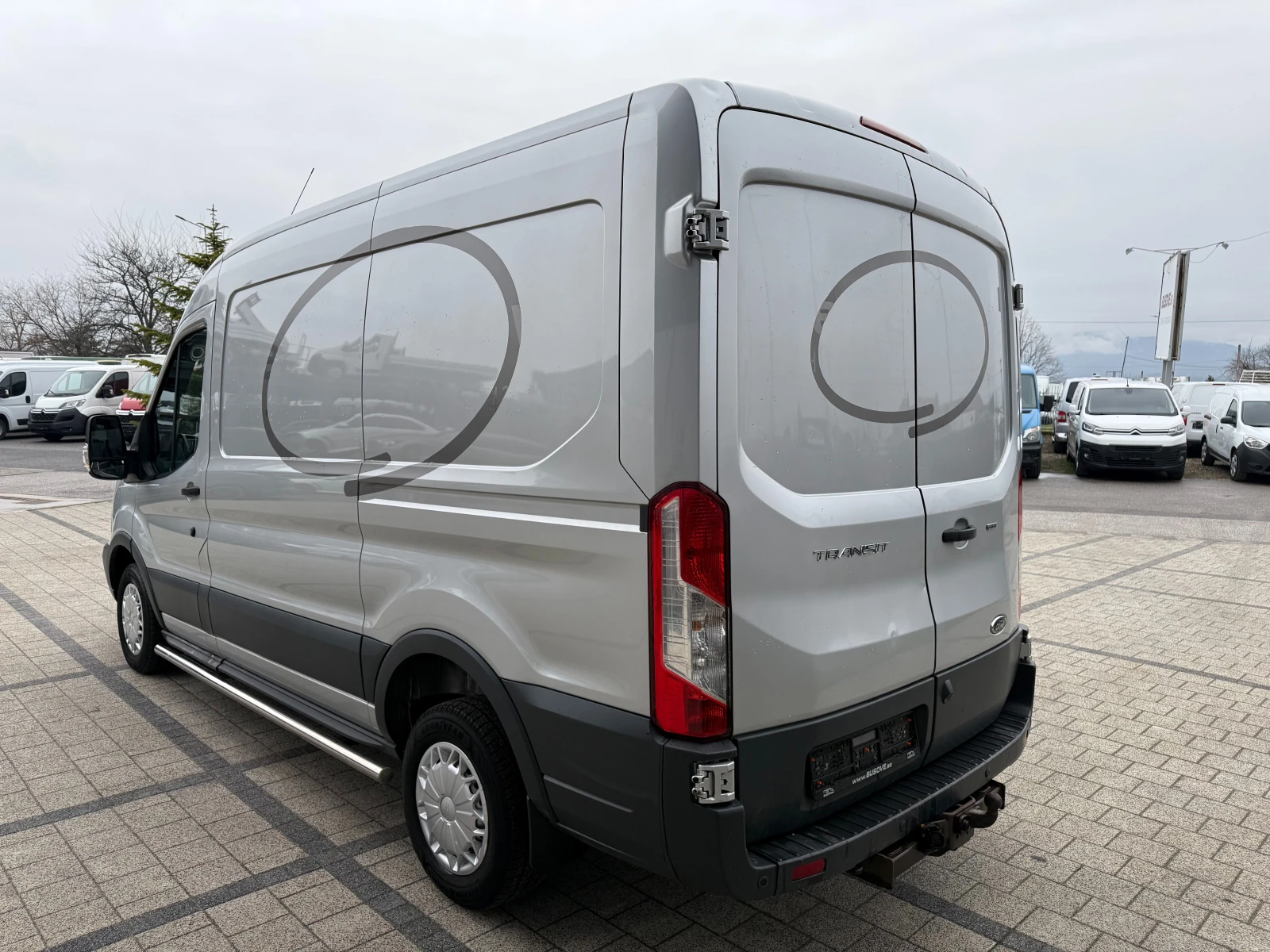 Ford Transit 2.2TDCI Климатик L2H2  - изображение 6