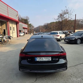Audi A7 55 TFSI Quattro Premium* DISTRONIC* 360* ХЕДЪП* , снимка 5