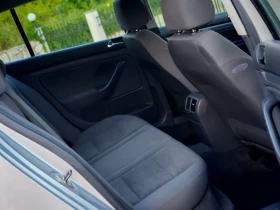 VW Golf 1.9TDI(BKC)(105)* КЛИМАТРОНИК* НОВ ВНОС* , снимка 16