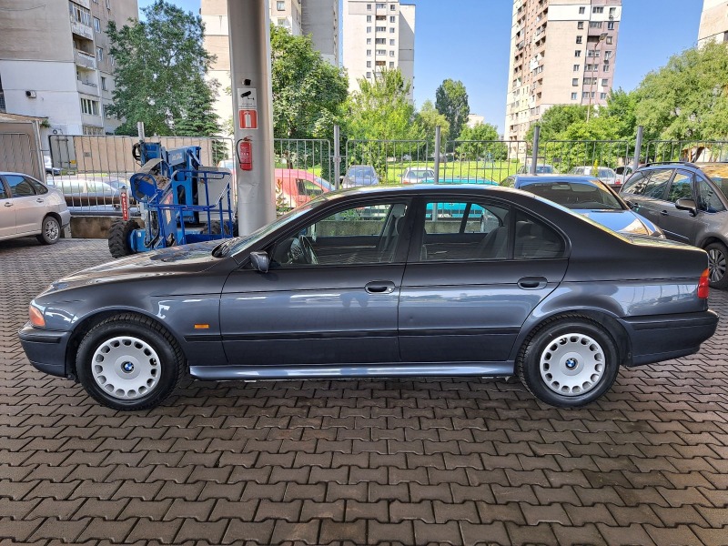 BMW 520 2.0i 150ps.UNIKAT ITALIA, снимка 3 - Автомобили и джипове - 41283486