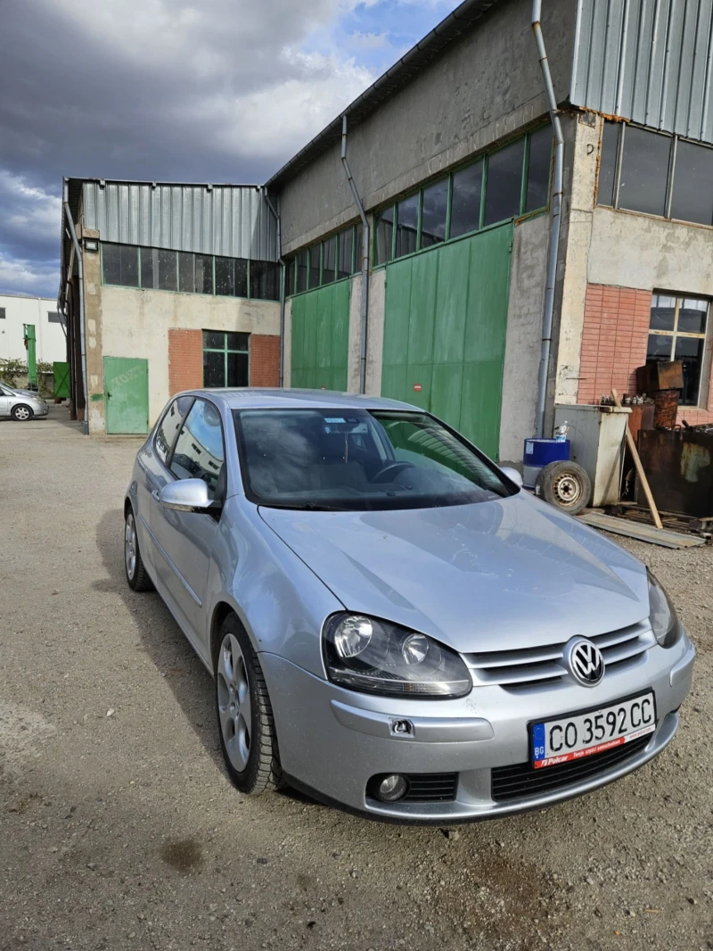 VW Golf, снимка 2 - Автомобили и джипове - 46946464