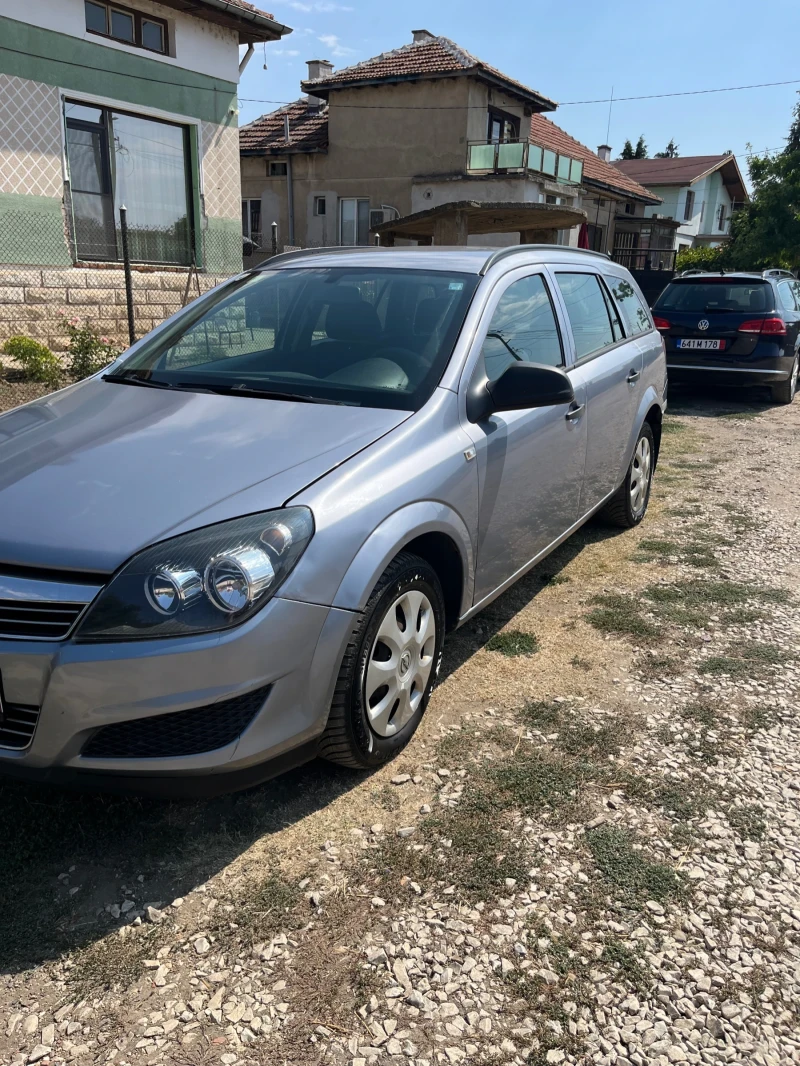 Opel Astra, снимка 3 - Автомобили и джипове - 46995078