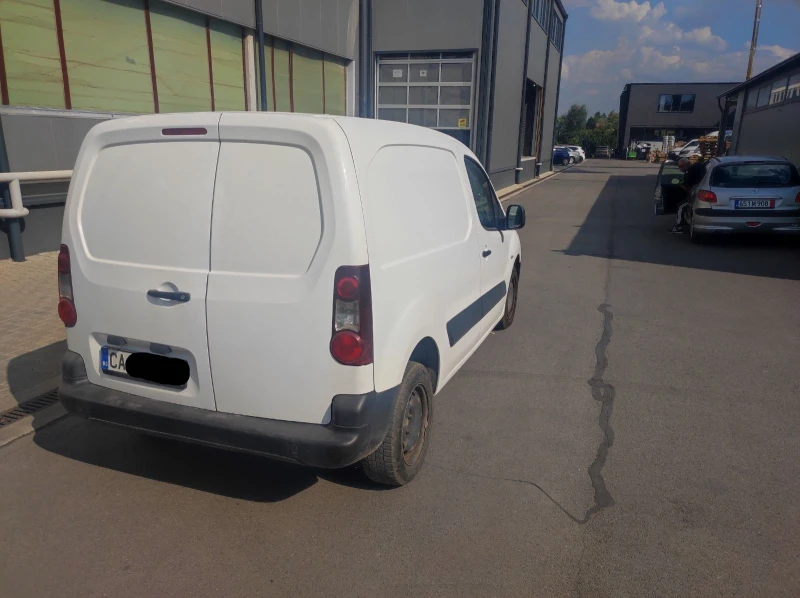 Citroen Berlingo 1.6 HDI, снимка 6 - Автомобили и джипове - 47602686