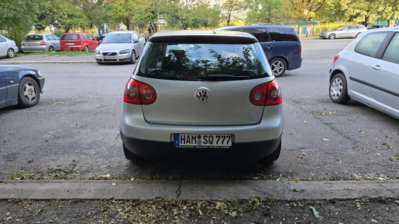 VW Golf, снимка 5 - Автомобили и джипове - 47624340