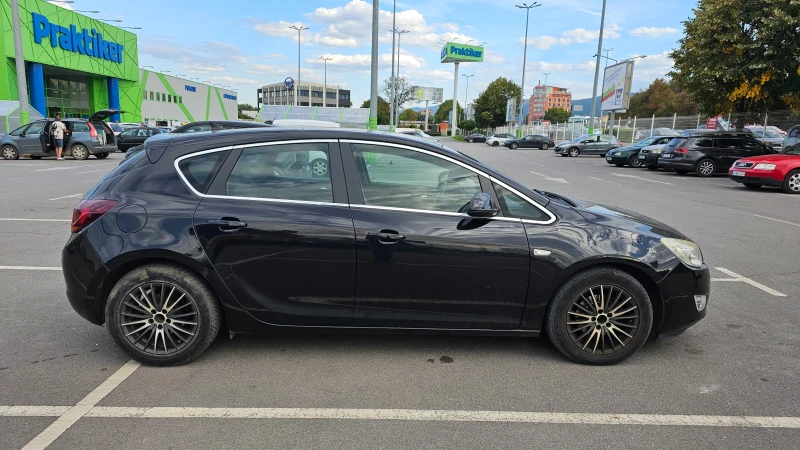 Opel Astra COSMO, снимка 2 - Автомобили и джипове - 48122718