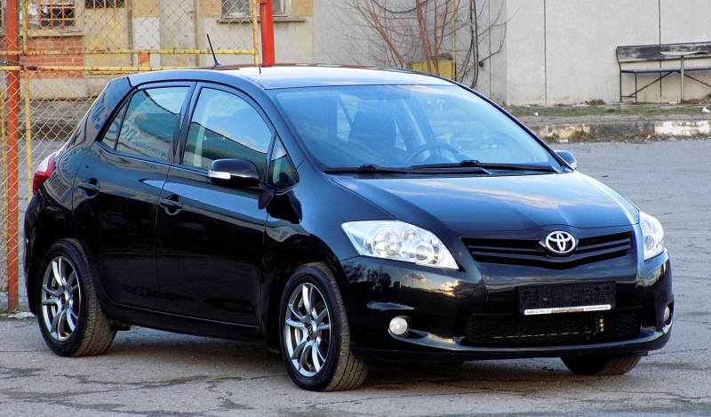 Toyota Auris 1.33i/100к/6ск./РЕАЛНИ КМ, снимка 3 - Автомобили и джипове - 48550568