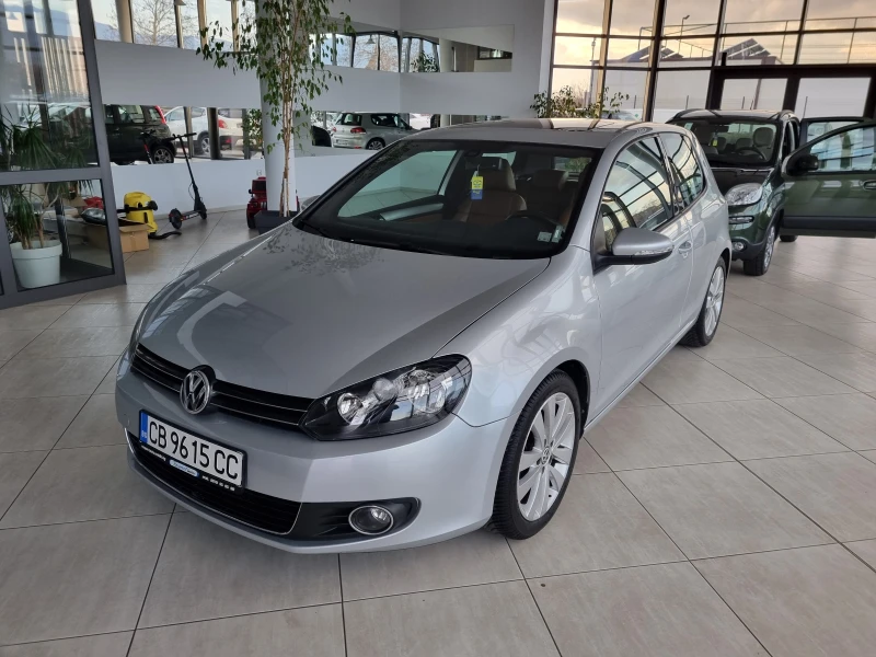 VW Golf 2.0TDi-140кс АВТОМАТИК* КОЖА* ПОДГРЕВ* ШИБЕДАХ* EU, снимка 8 - Автомобили и джипове - 48765449