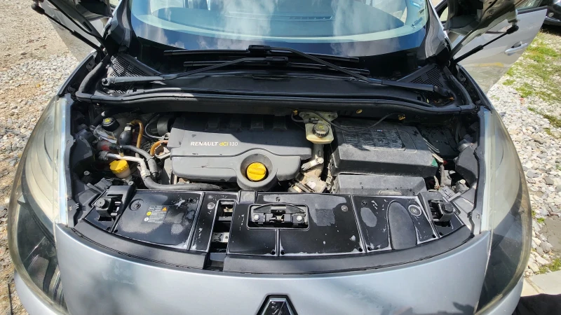 Renault Scenic, снимка 6 - Автомобили и джипове - 52672421