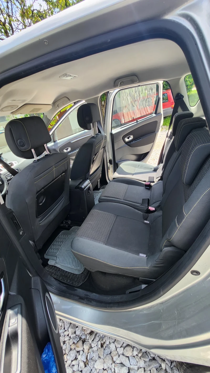 Renault Scenic, снимка 8 - Автомобили и джипове - 52672421