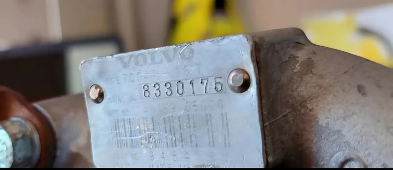 Volvo S80 2.5T Ръчна, снимка 11 - Автомобили и джипове - 51488978