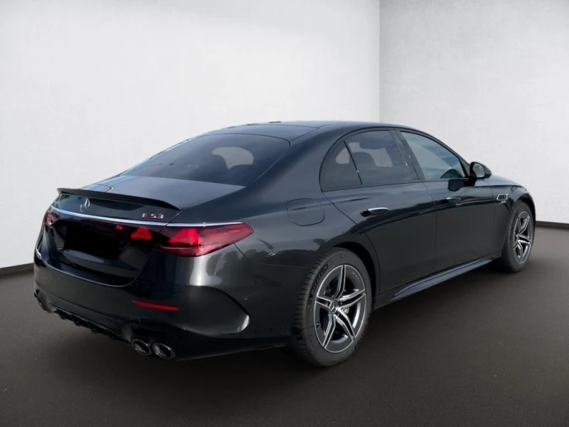 Mercedes-Benz E 53 AMG * 4M* HYPERSCREEN* DISTR* BURM-4D* , снимка 3 - Автомобили и джипове - 51984105