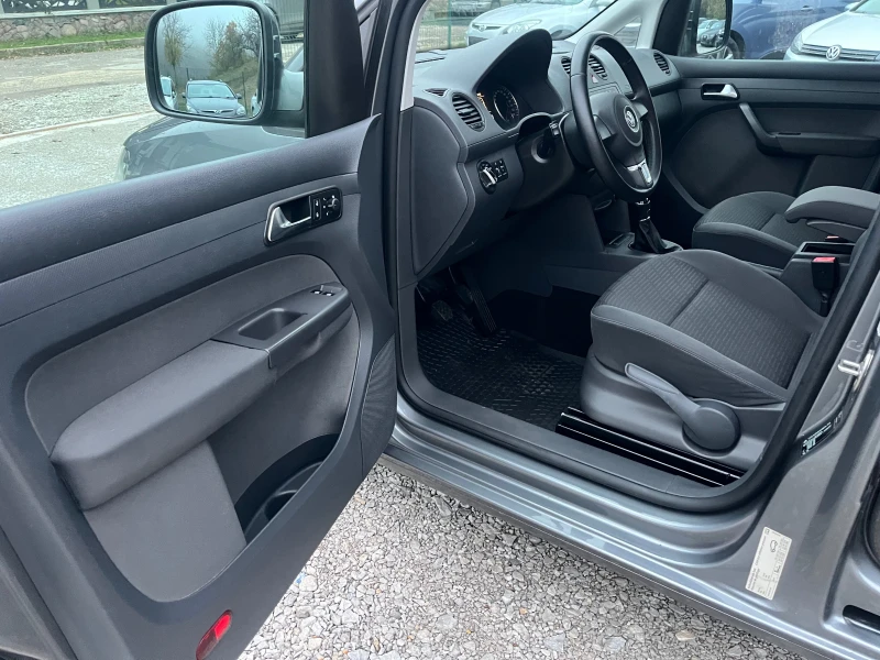 VW Caddy 2.0i ecofuel, снимка 9 - Автомобили и джипове - 52367259