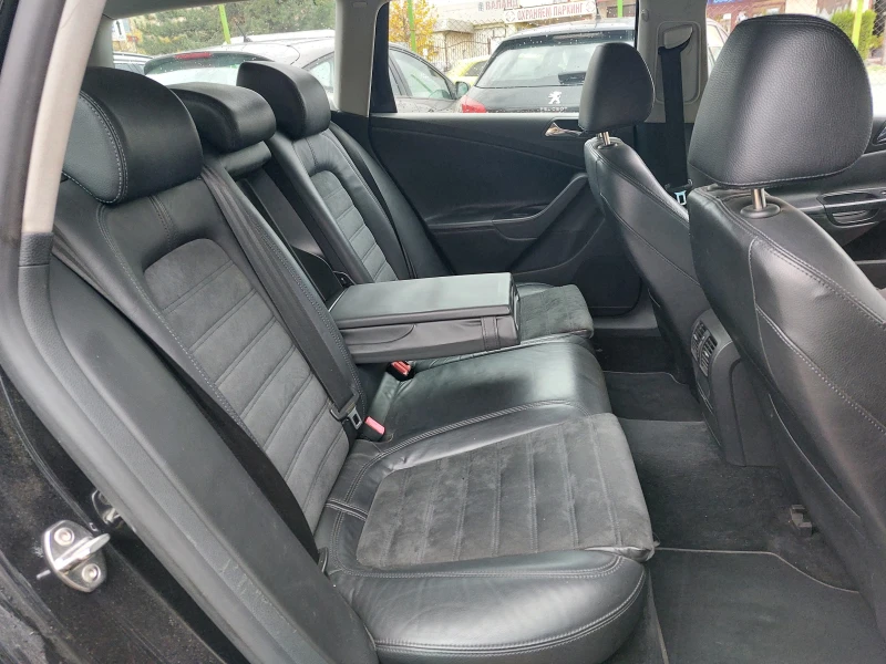 VW Passat 2.0TDI* HI-LINE* 6-speed.* , снимка 11 - Автомобили и джипове - 52494036