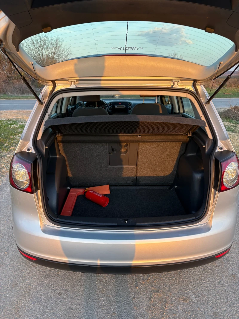 VW Golf Plus 1.9TDI 105КС Spring Edition, снимка 15 - Автомобили и джипове - 52514686