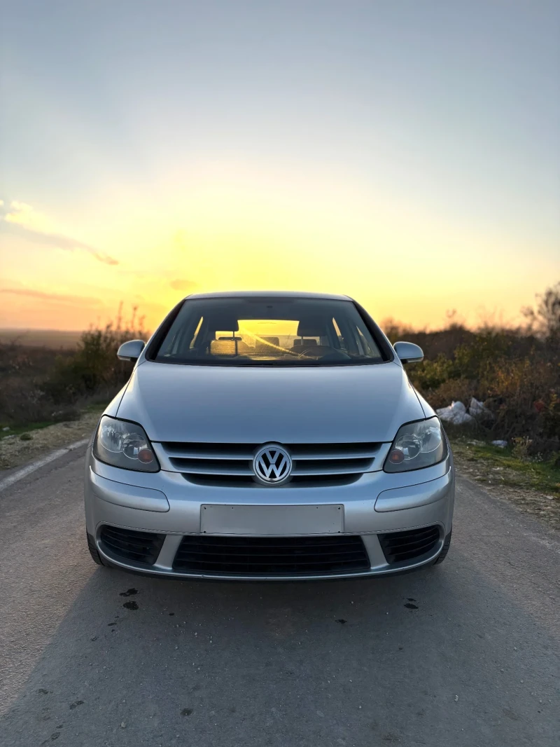 VW Golf Plus 1.9TDI 105КС Spring Edition, снимка 2 - Автомобили и джипове - 52514686
