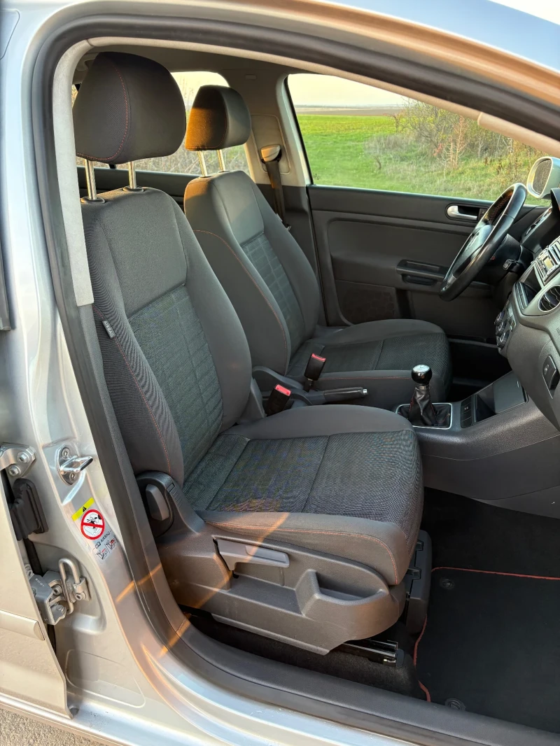 VW Golf Plus 1.9TDI 105КС Spring Edition, снимка 11 - Автомобили и джипове - 52514686