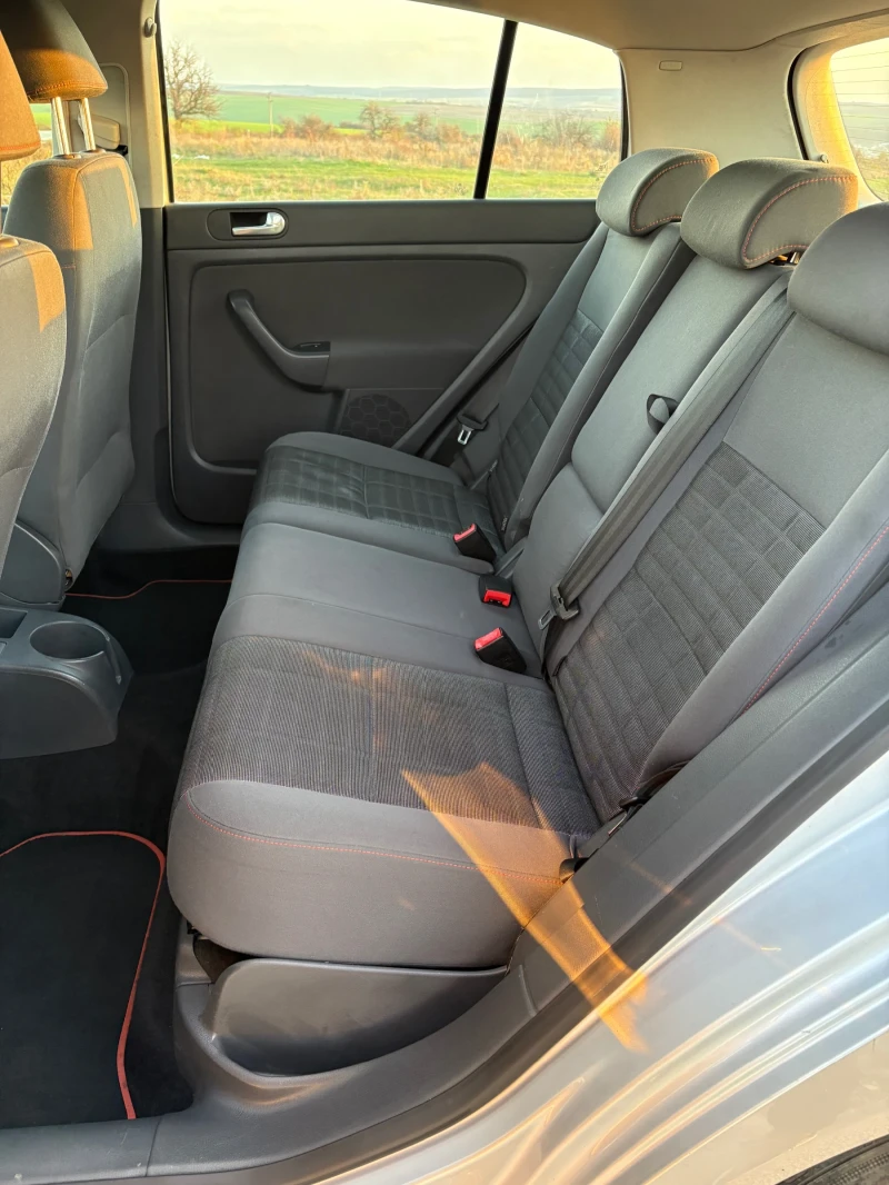 VW Golf Plus 1.9TDI 105КС Spring Edition, снимка 12 - Автомобили и джипове - 52514686