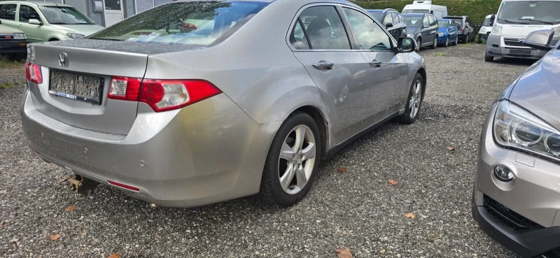 Honda Accord, снимка 4 - Автомобили и джипове - 52620467