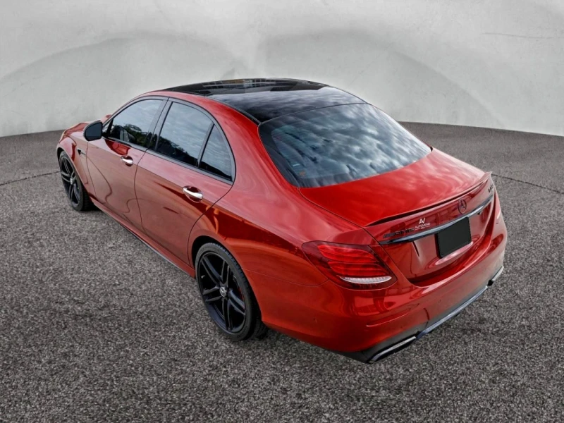 Mercedes-Benz E 63 AMG, снимка 3 - Автомобили и джипове - 52919742