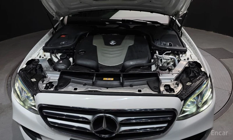 Mercedes-Benz E 350, снимка 6 - Автомобили и джипове - 53004425
