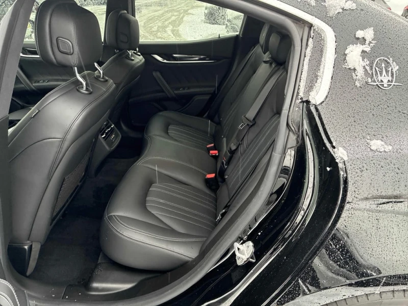 Maserati Ghibli * S Q4 GranLusso * CARFAX * ЦЕНА ДО БГ, снимка 12 - Автомобили и джипове - 53050862